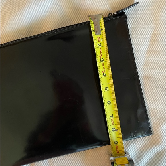 Gucci Black Leather Clutch - Picture 3 of 7